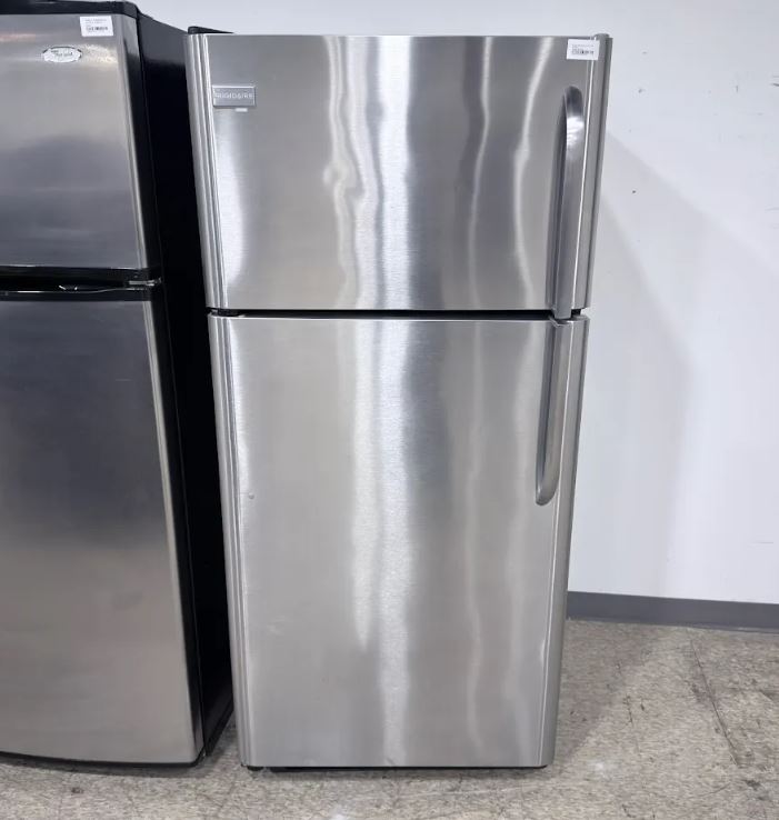 Frigidaire 30'' Réfrigérateur Congélateur Supérieur - Inox - Reconditi ...